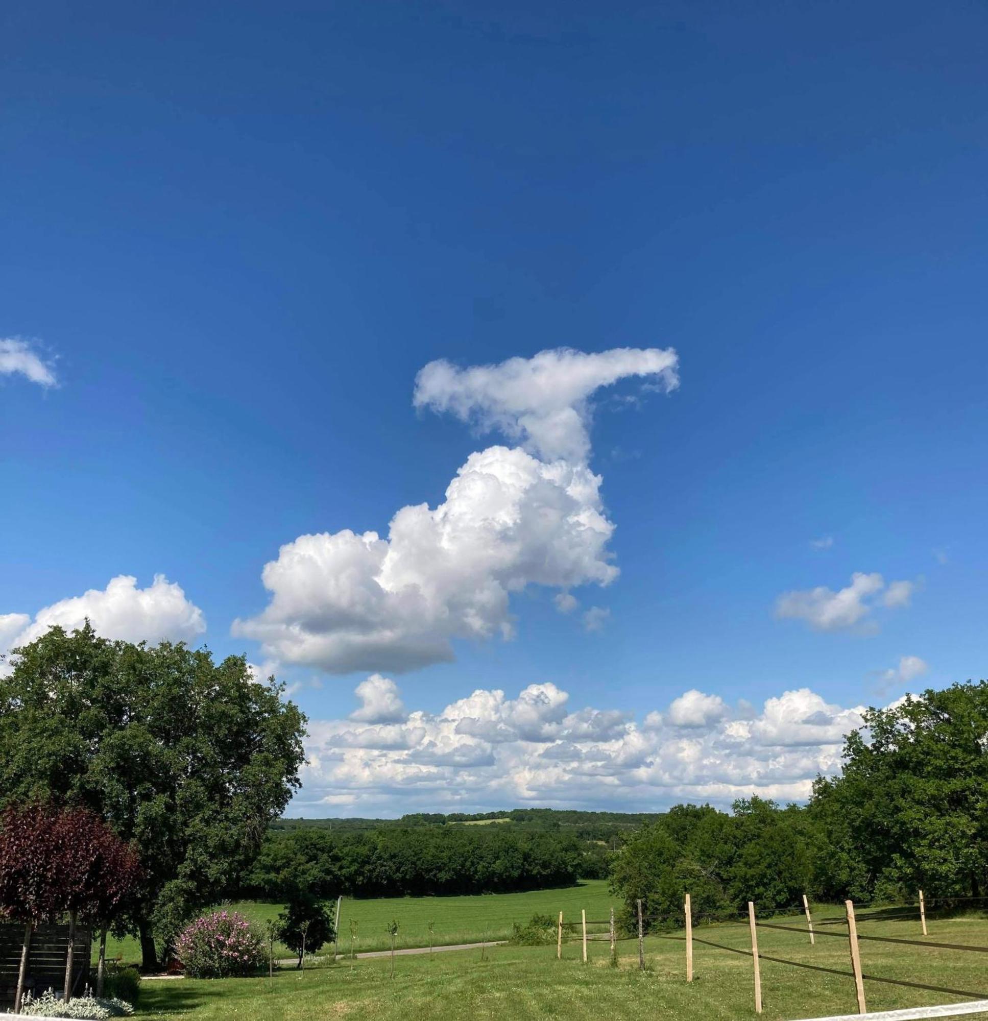 Les Fontanelles Du Quercy Blanc Villa Montcuq ภายนอก รูปภาพ